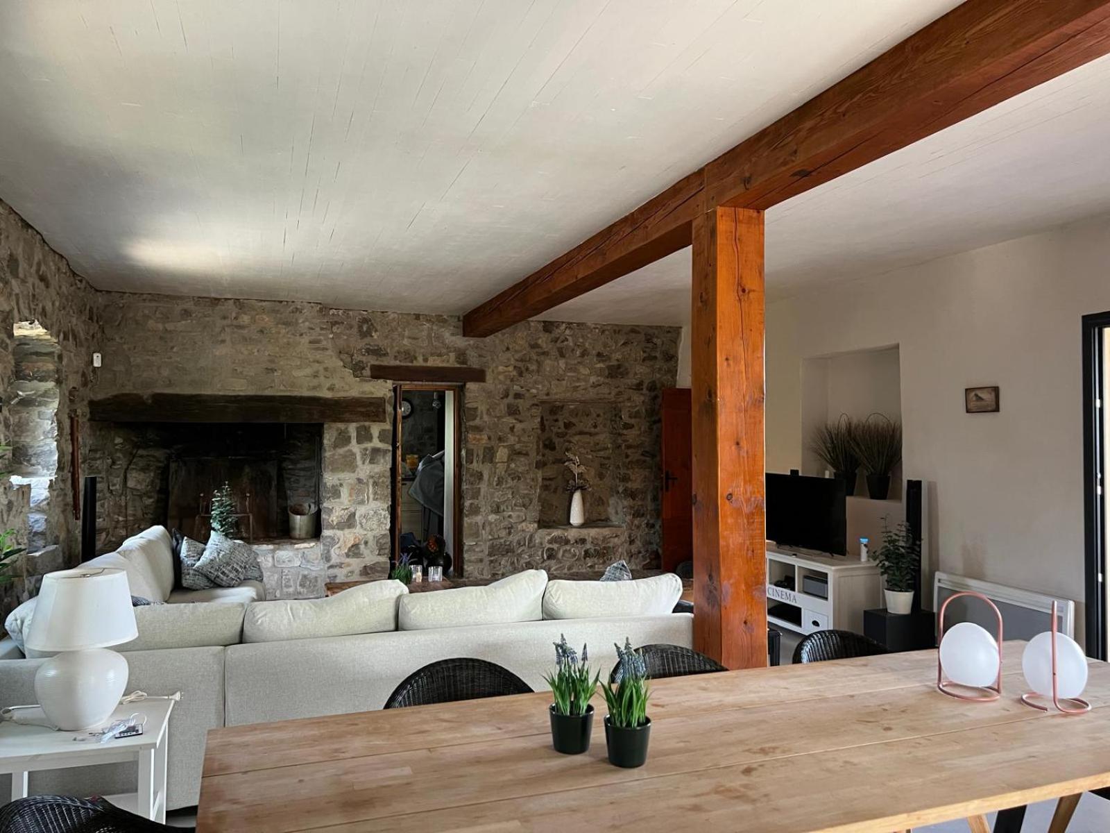 Villa Luxurious Family House With Pool In Ardeche. à Les Vans Extérieur photo